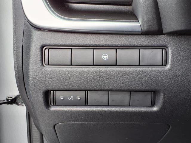 Photo of 2022 Brilliant Silver Metallic Nissan Rogue