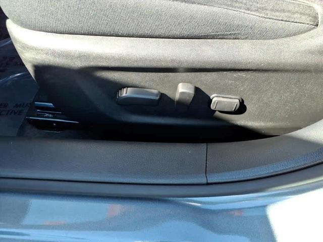 Photo of 2023 Gun Metallic Nissan Altima