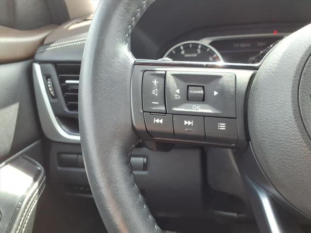 Photo of 2023 Black Nissan Rogue