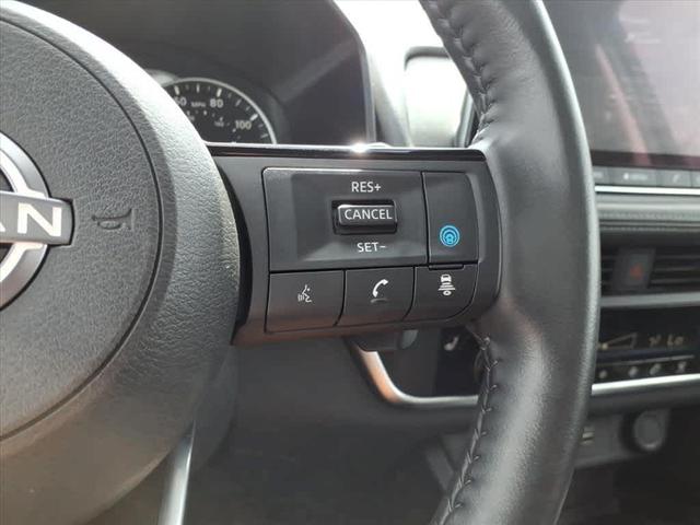 Photo of 2023 Black Nissan Rogue