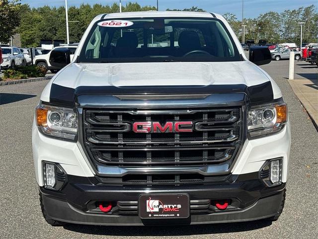 Photo of 2021 Summit White GMC Canyon