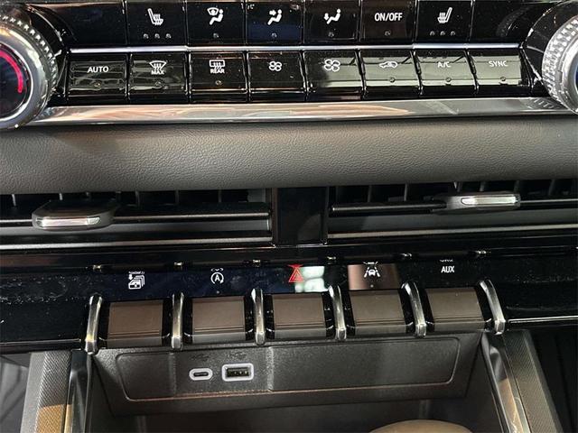 Photo of 2025 Onyx Black GMC Canyon