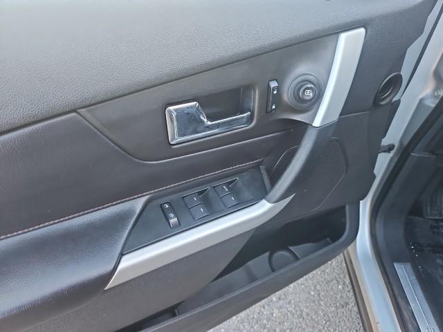 Photo of 2013 Ingot Silver Metallic Ford Edge