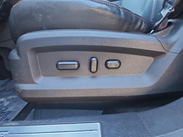 Photo of 2013 Ingot Silver Metallic Ford Edge
