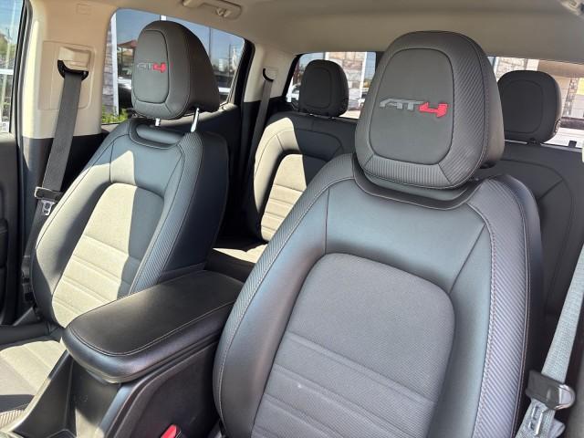 Photo of 2021 Onyx Black GMC Canyon