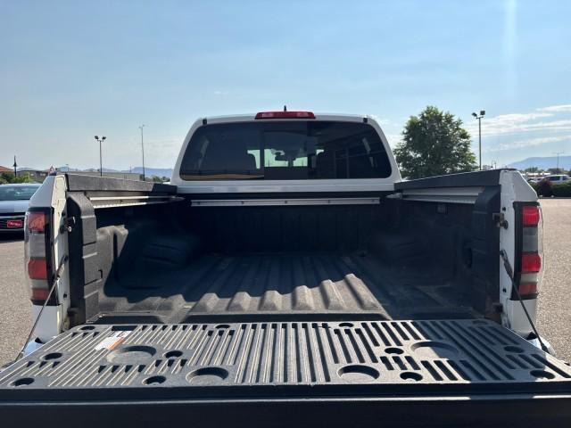 Photo of 2024 Glacier White Nissan Frontier