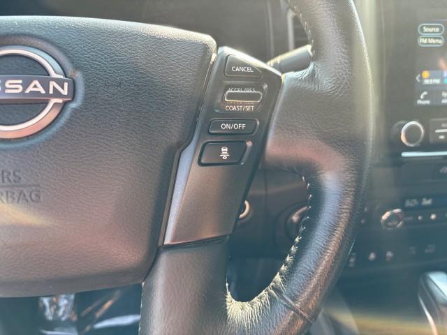 Photo of 2024 Glacier White Nissan Frontier