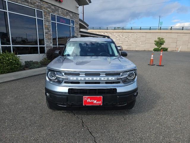 Photo of 2021 Iconic Silver Metallic Ford Bronco Sport