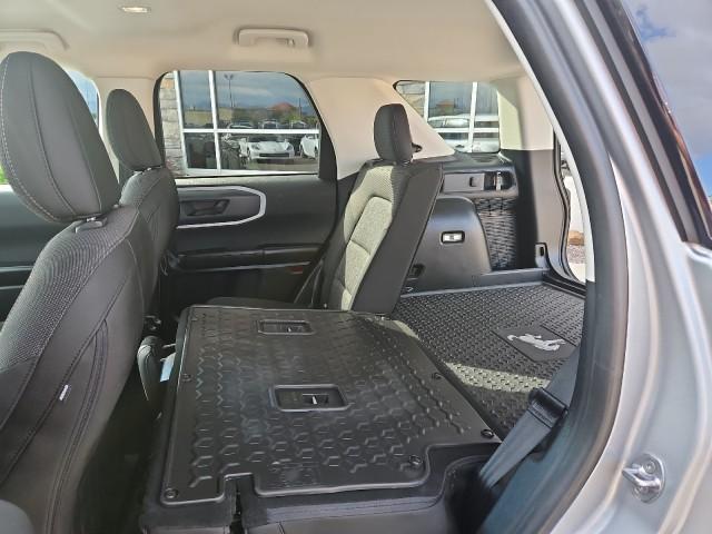 Photo of 2021 Iconic Silver Metallic Ford Bronco Sport
