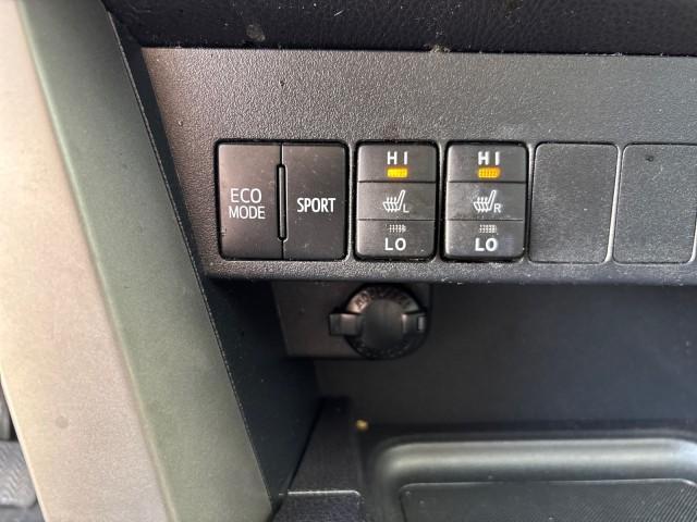 Photo of 2017 Black Toyota RAV4