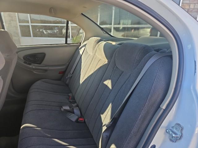 Photo of 2005  Chevrolet Classic