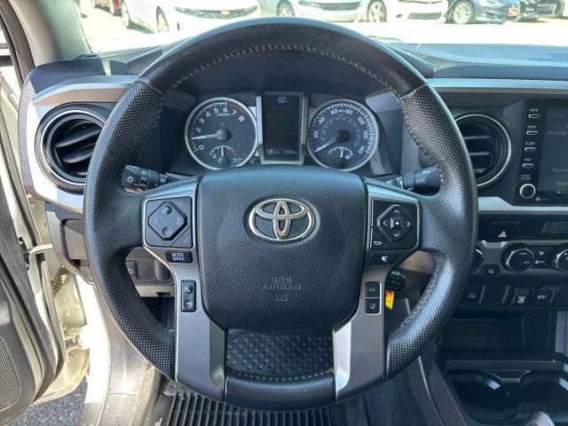 Photo of 2021 Super White Toyota Tacoma