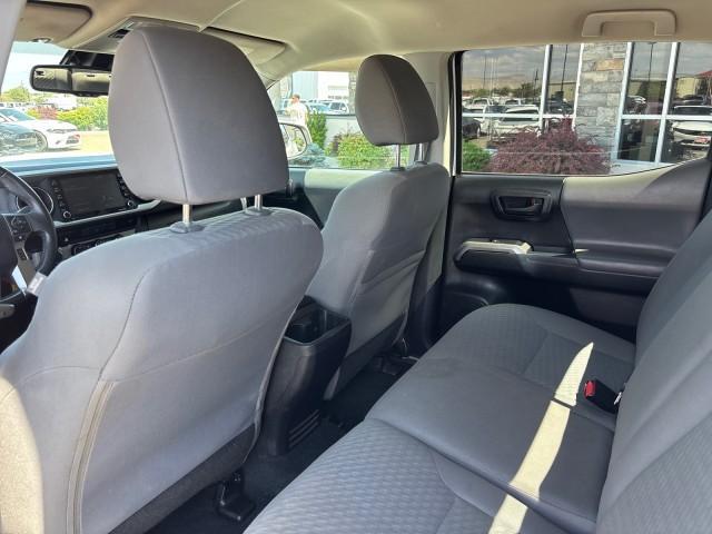 Photo of 2021 Super White Toyota Tacoma