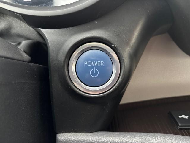 Photo of 2023 Ice Toyota Sienna