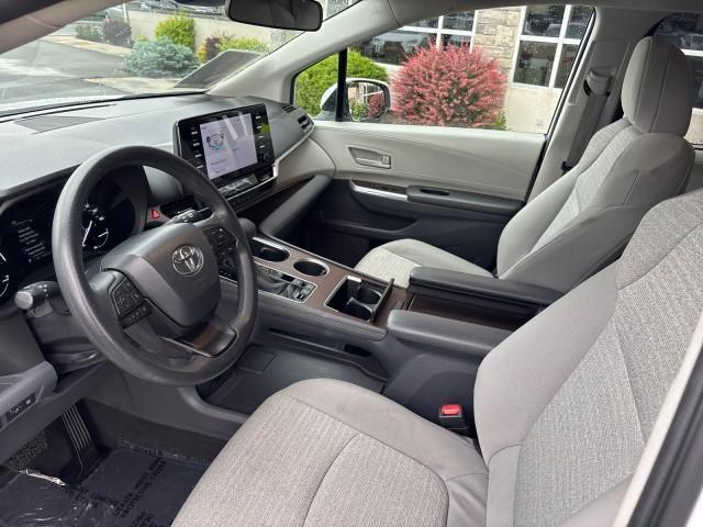 Photo of 2023 Ice Toyota Sienna
