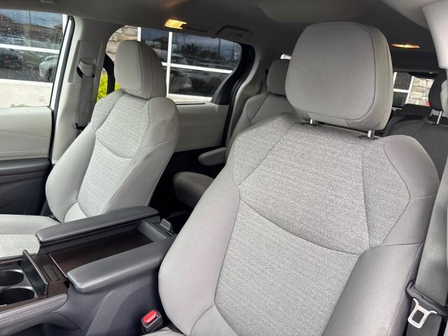Photo of 2023 Ice Toyota Sienna
