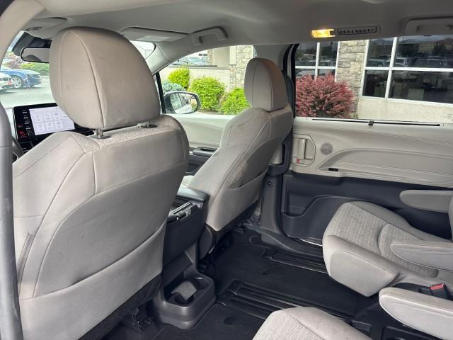 Photo of 2023 Ice Toyota Sienna