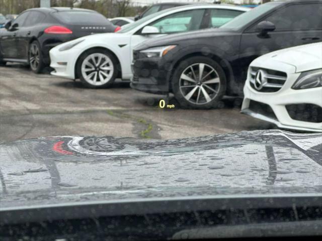 Photo of 2016 Gray BMW 535