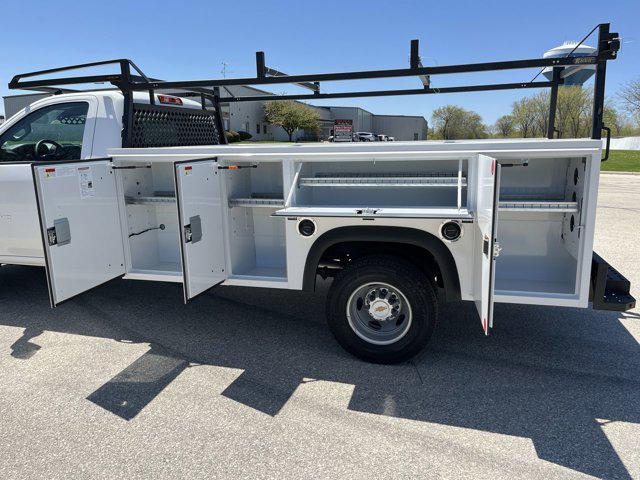 Photo of 2025 Summit White Chevrolet Silverado 3500