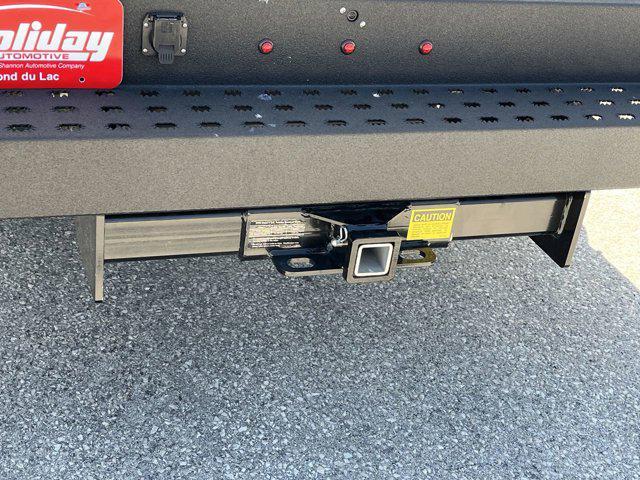 Photo of 2025 Summit White Chevrolet Silverado 3500