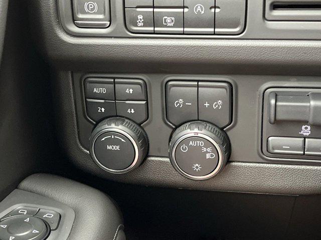 Photo of 2023 Black Chevrolet Tahoe