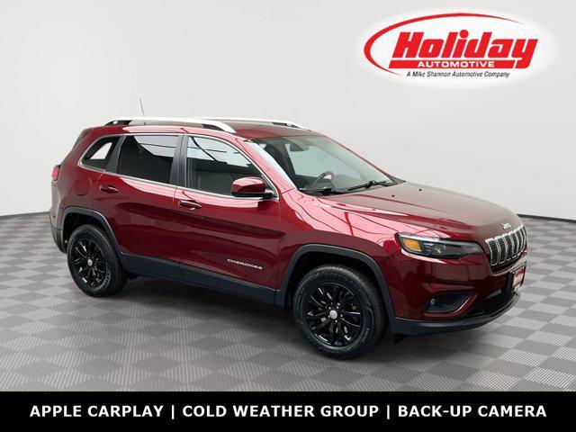Photo of 2019 Velvet Red Pearlcoat Jeep Cherokee