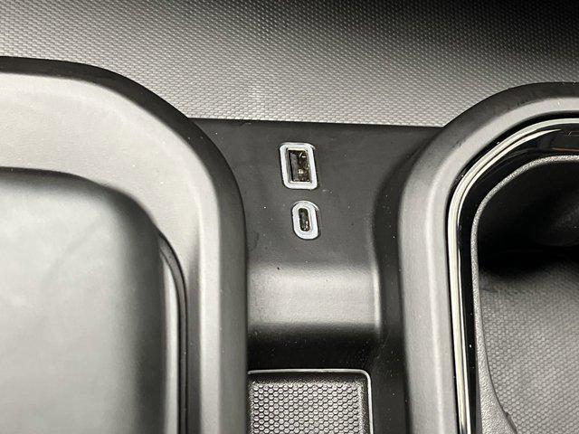 Photo of 2024 Summit White GMC Sierra 1500