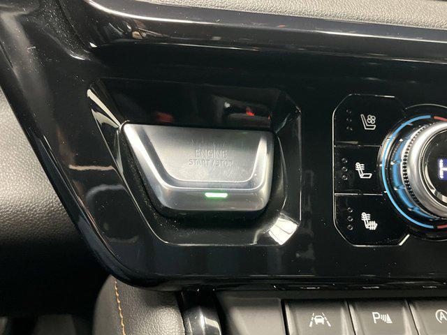 Photo of 2024 Summit White GMC Sierra 1500