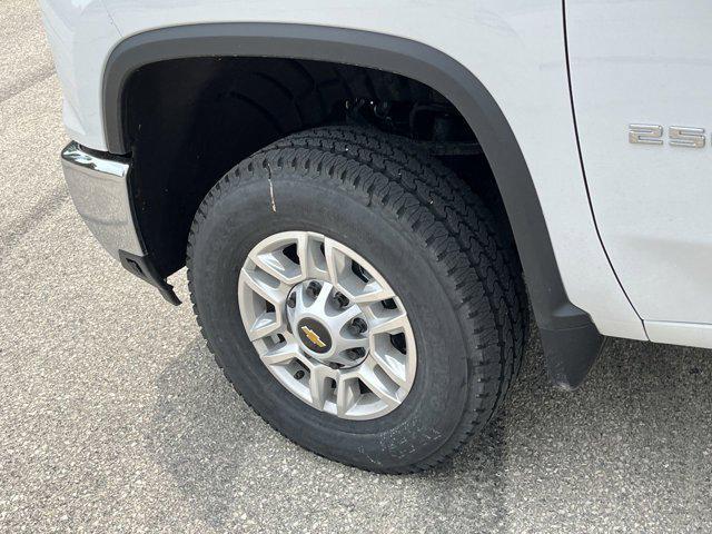 Photo of 2025 Summit White Chevrolet Silverado 2500