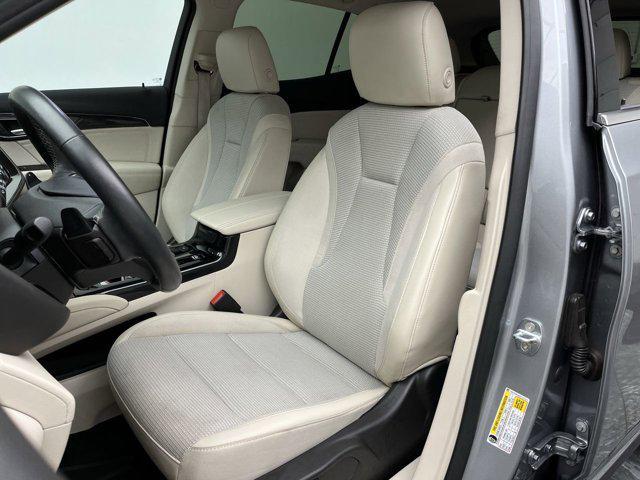 Photo of 2023 Moonstone Gray Metallic Buick Envision