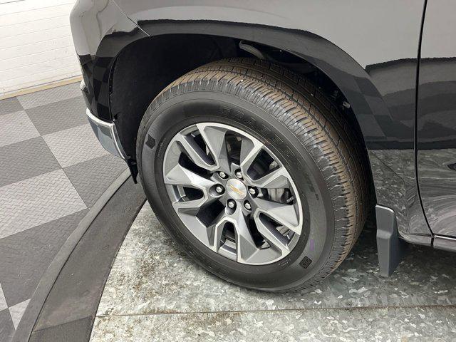 Photo of 2024 Black Chevrolet Silverado 1500