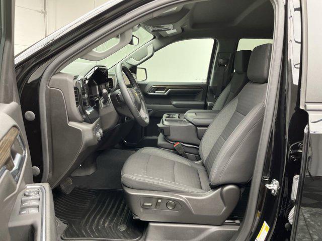 Photo of 2024 Black Chevrolet Silverado 1500