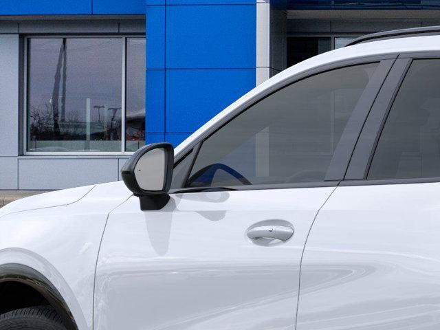 Photo of 2025 White Frost Tricoat Buick Envision