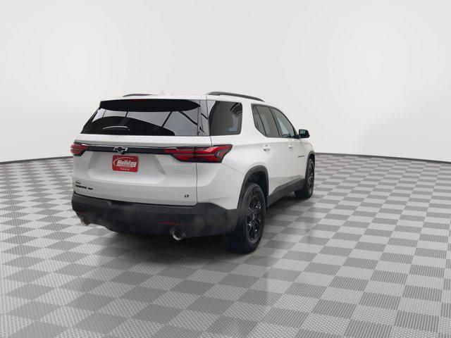 Photo of 2023 Summit White Chevrolet Traverse