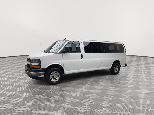 Photo of 2024 Summit White Chevrolet Express 3500