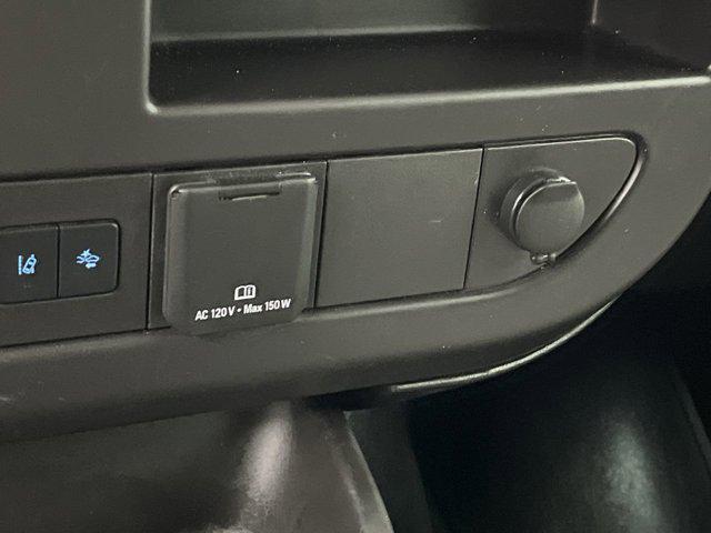 Photo of 2024 Summit White Chevrolet Express 3500