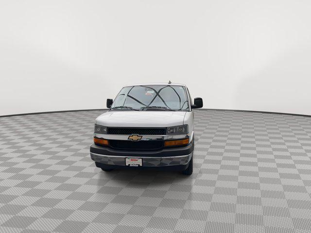 Photo of 2024 Summit White Chevrolet Express 3500