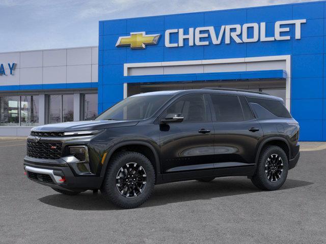 Photo of 2026 Mosaic Black Metallic Chevrolet Traverse