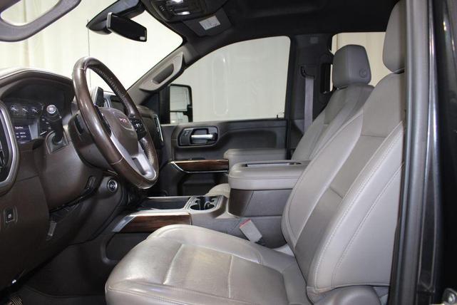 Photo of 2020 Carbon Black Metallic GMC Sierra 2500