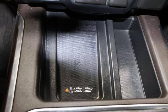 Photo of 2020 Carbon Black Metallic GMC Sierra 2500
