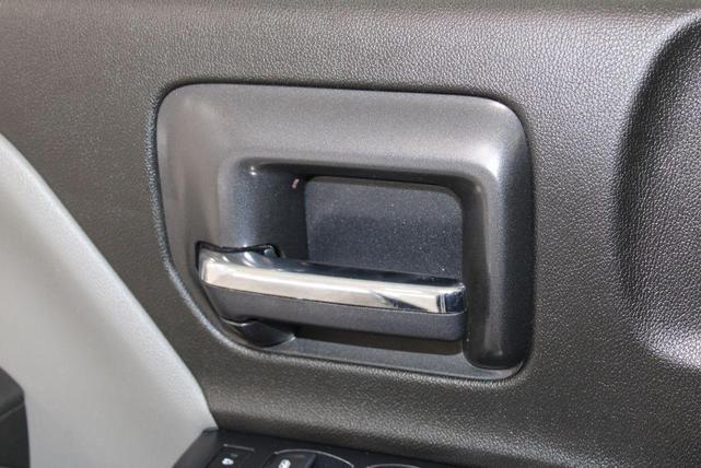 Photo of 2019 Summit White Chevrolet Silverado 1500 LD