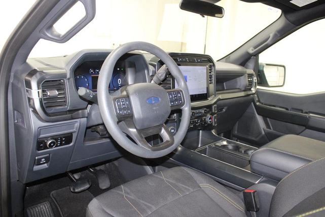Photo of 2024 Oxford White Ford F-150
