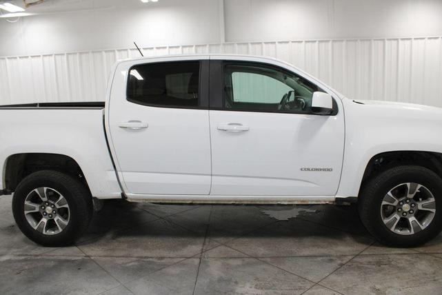 Photo of 2020 Summit White Chevrolet Colorado