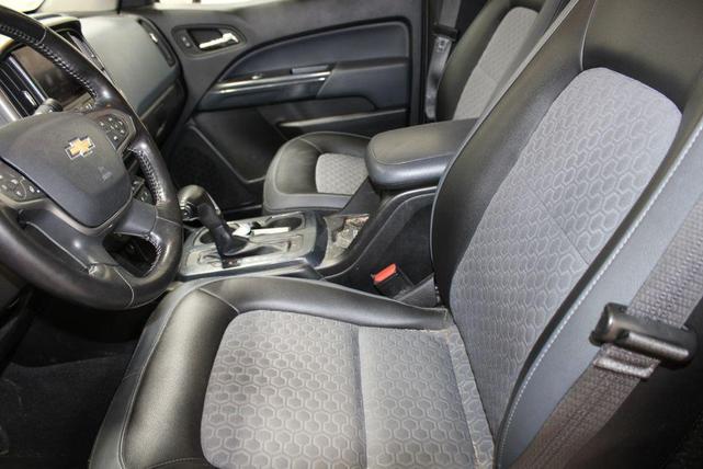 Photo of 2020 Summit White Chevrolet Colorado