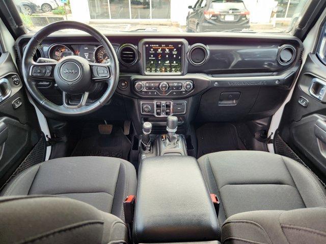 Photo of 2022 Bright White Clearcoat Jeep Wrangler Unlimited