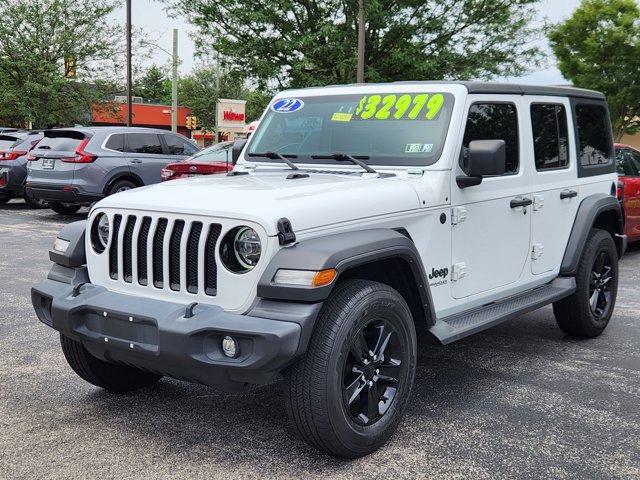 Photo of 2022 Bright White Clearcoat Jeep Wrangler Unlimited