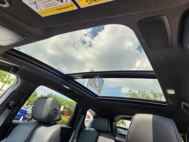 Photo of 2025 Black Acura RDX