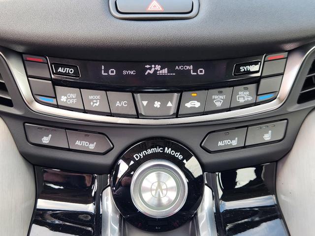 Photo of 2025 Liquid Carbon Metallic Acura TLX