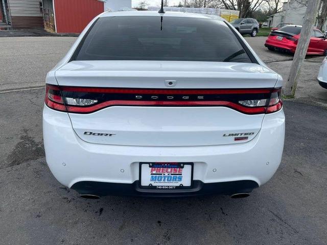 Photo of 2013 White Dodge Dart