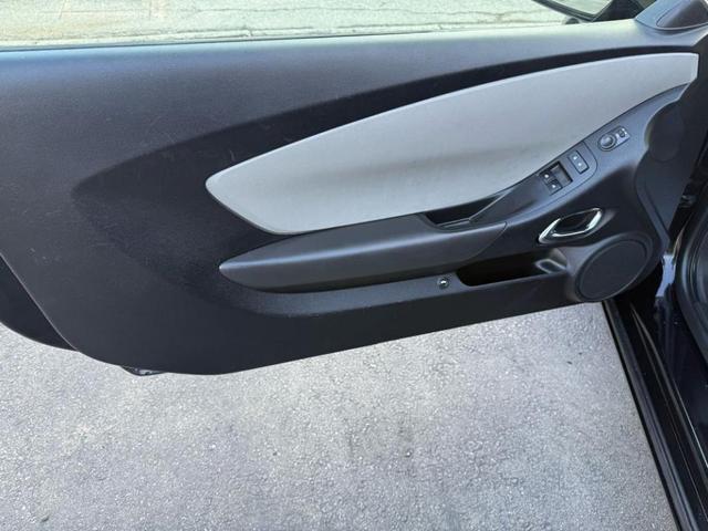 Photo of 2013 Black Chevrolet Camaro